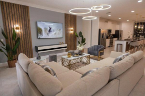Stunning Luxury 9BR Encore Villa by Disney